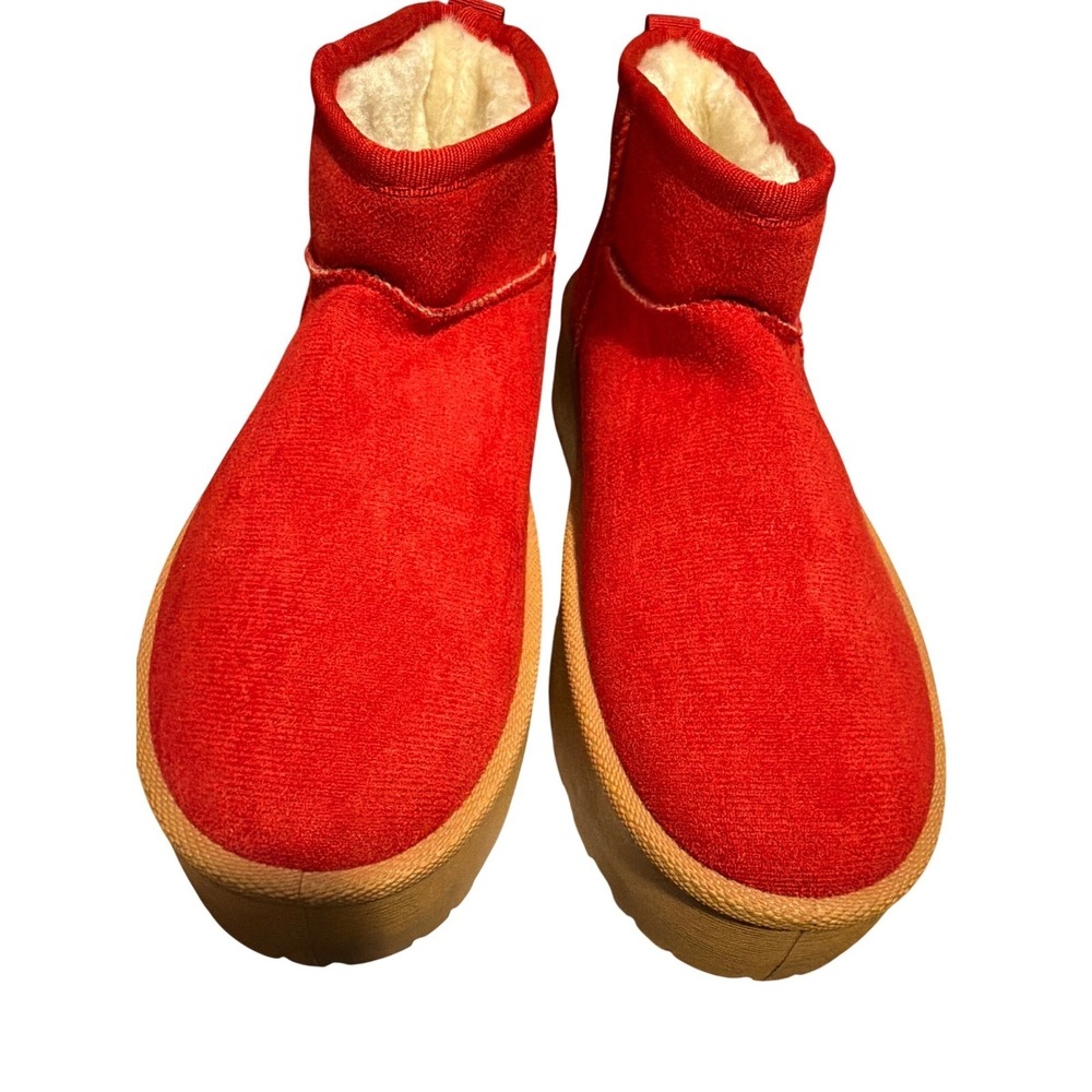 Cozzy Girl Super H Red Platform Mini Boots Faux Fur Lined Size 8 NEW - Picture 3 of 7
